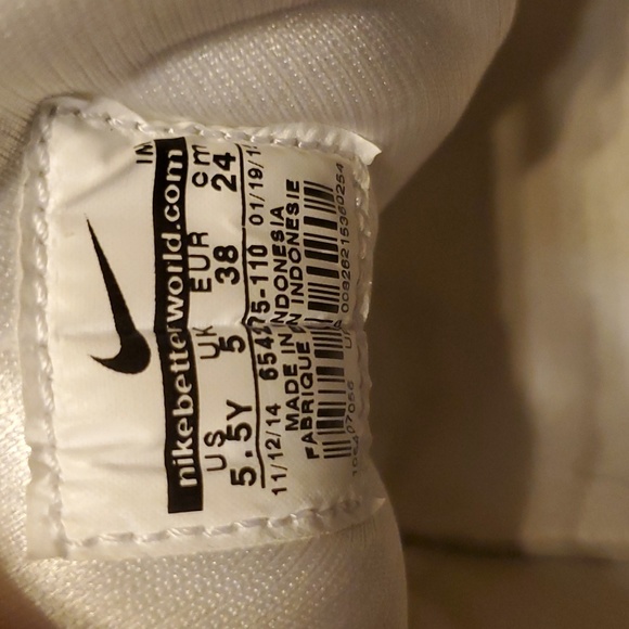 Nike Huarache Run athletic shoes 5.5 Y - Picture 7 of 9